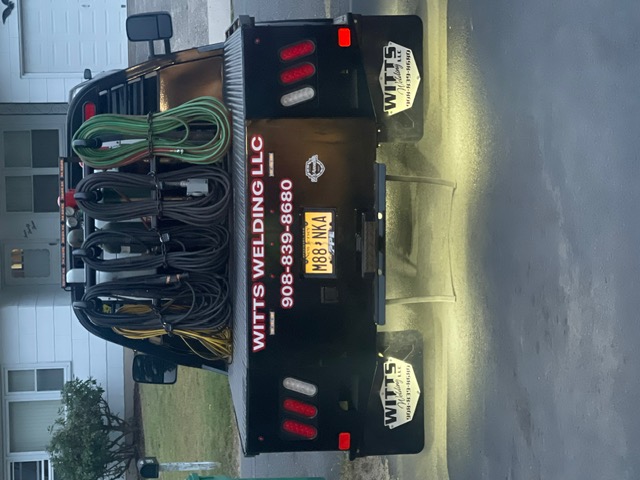 Mobile welding truck